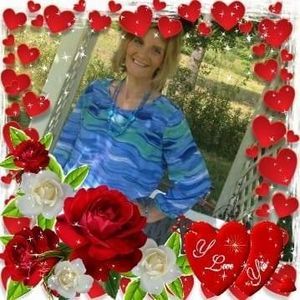 Meet your Posher, Roxanne